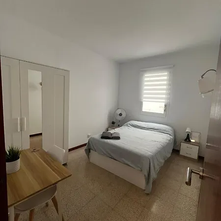 Hostel Privada En Piso Compartido Lepanto